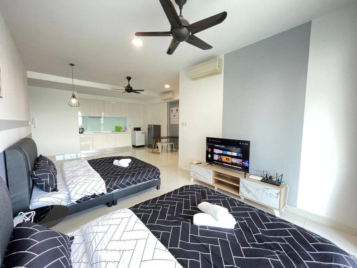 Teega Suites Seaview By Vdo Homestay Nusajaya  Exterior photo